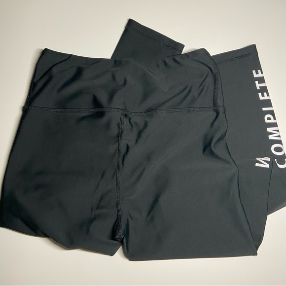 Fitness Blender Workout Complete Original Merchandise Leggings - M - Picture 6 of 6